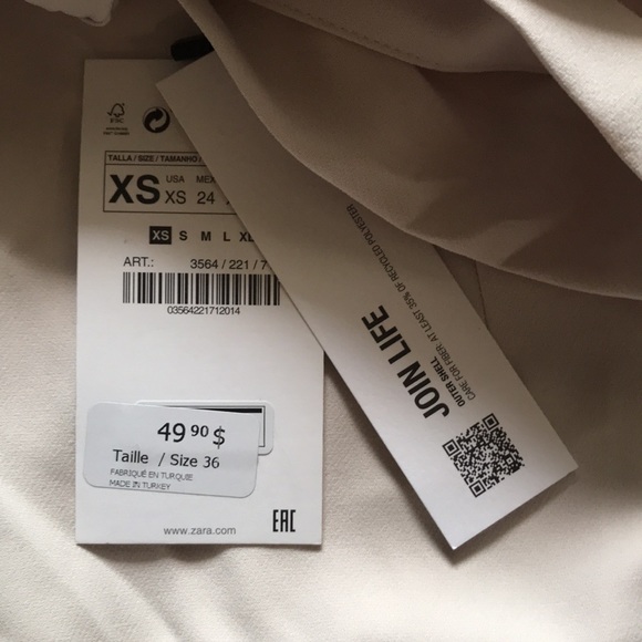 Zara Skort xs cream color - Picture 2 of 5